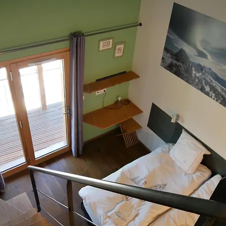 Zecamp Hotel *